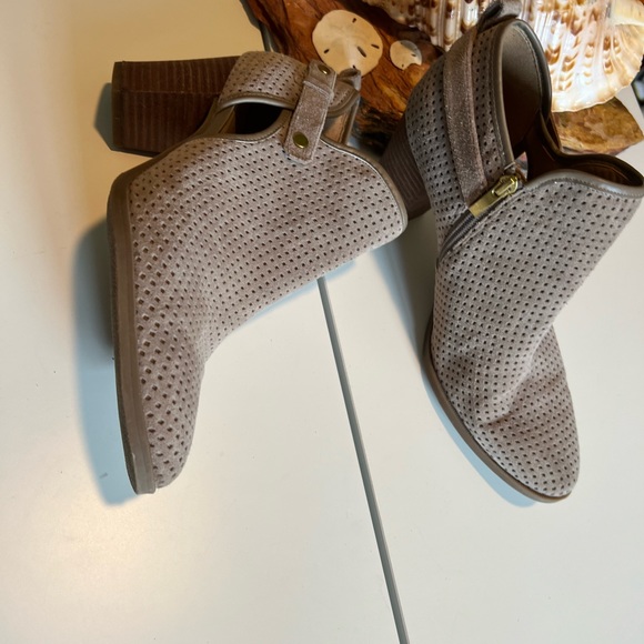 Franco Sarto Shoes - Franco Sarto boots 🥾